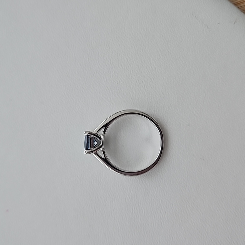 1ct Royal Blue Princess Cut Moissanite Ring View 2